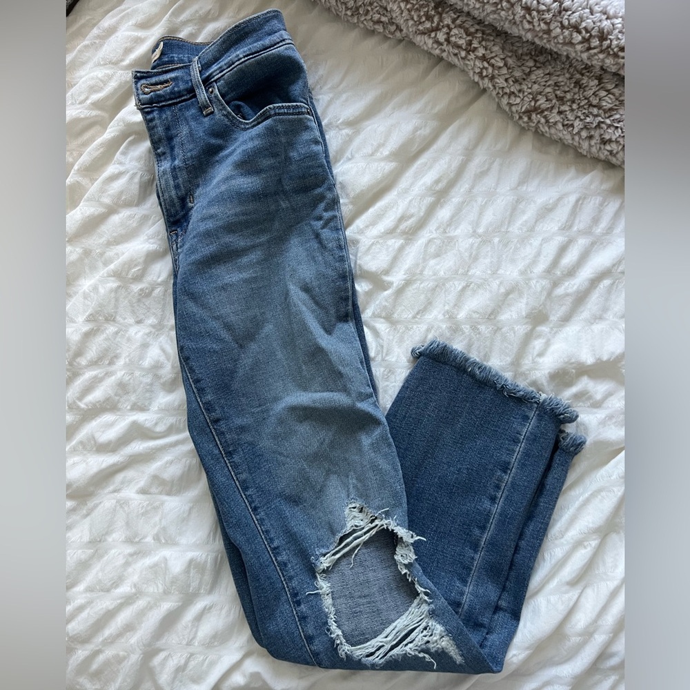Levi jeans